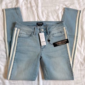 Bebe tuxedo stripe Heartbreaker skinny